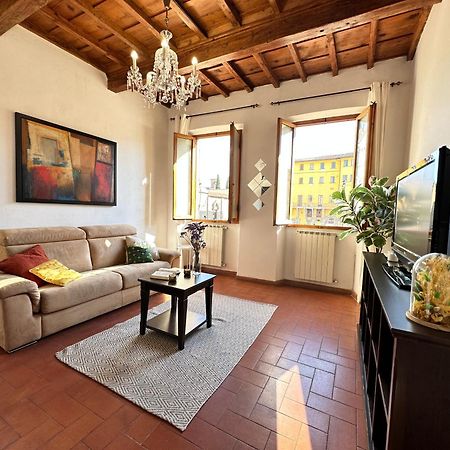 Luxurious View On Santa Croce Appartement Florence Buitenkant foto