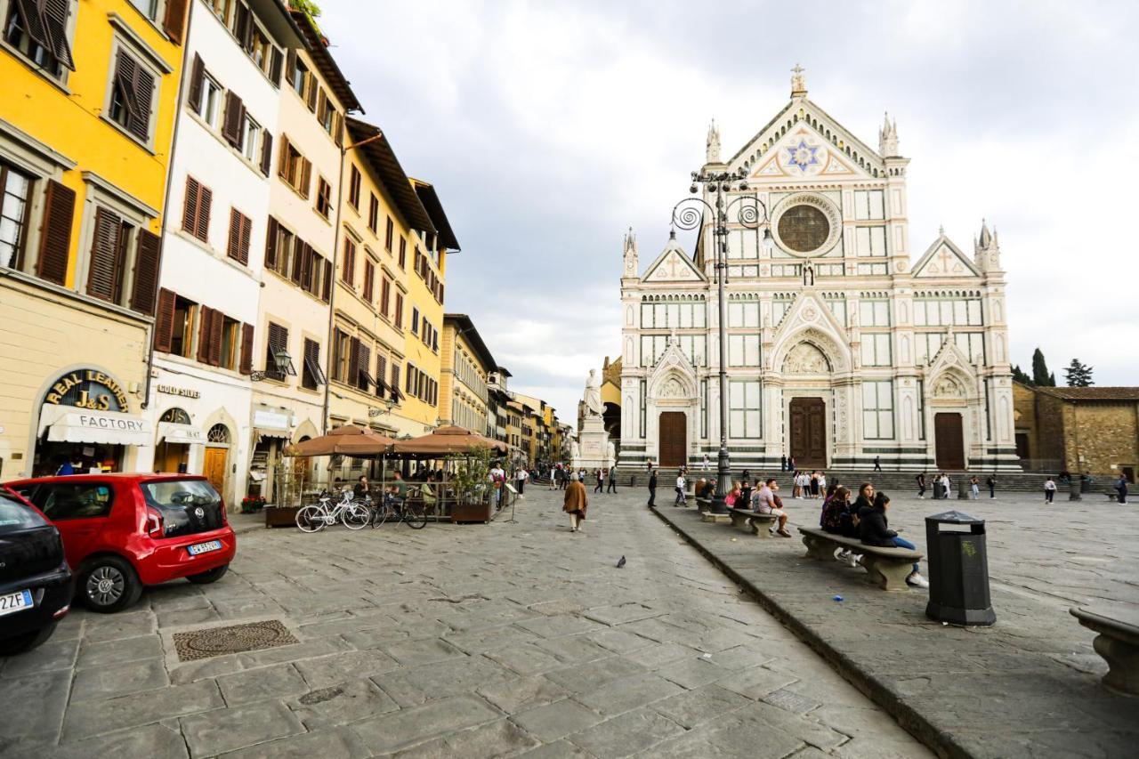 Luxurious View On Santa Croce Appartement Florence Buitenkant foto