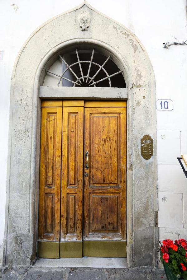 Luxurious View On Santa Croce Appartement Florence Buitenkant foto