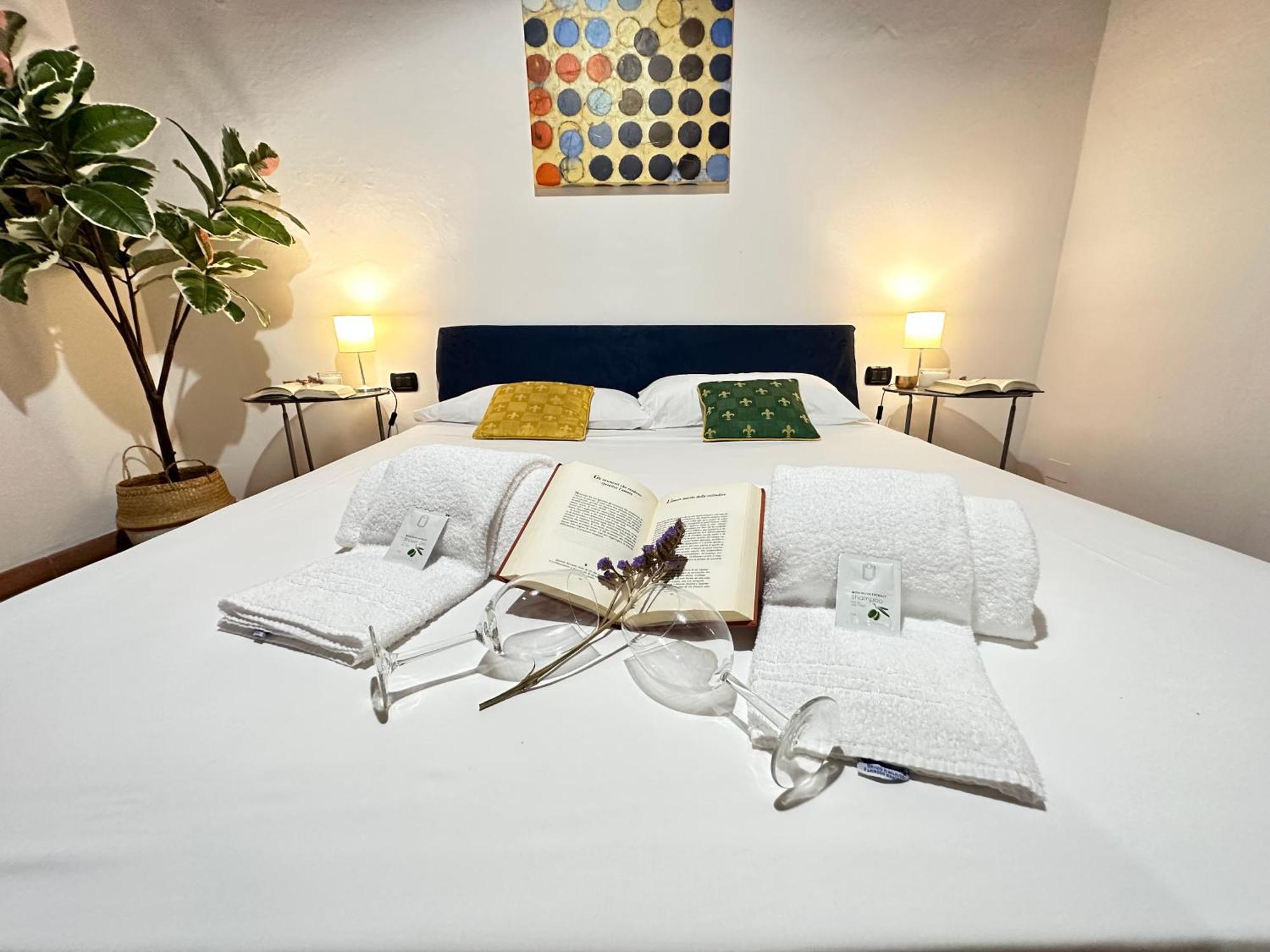 Luxurious View On Santa Croce Appartement Florence Buitenkant foto